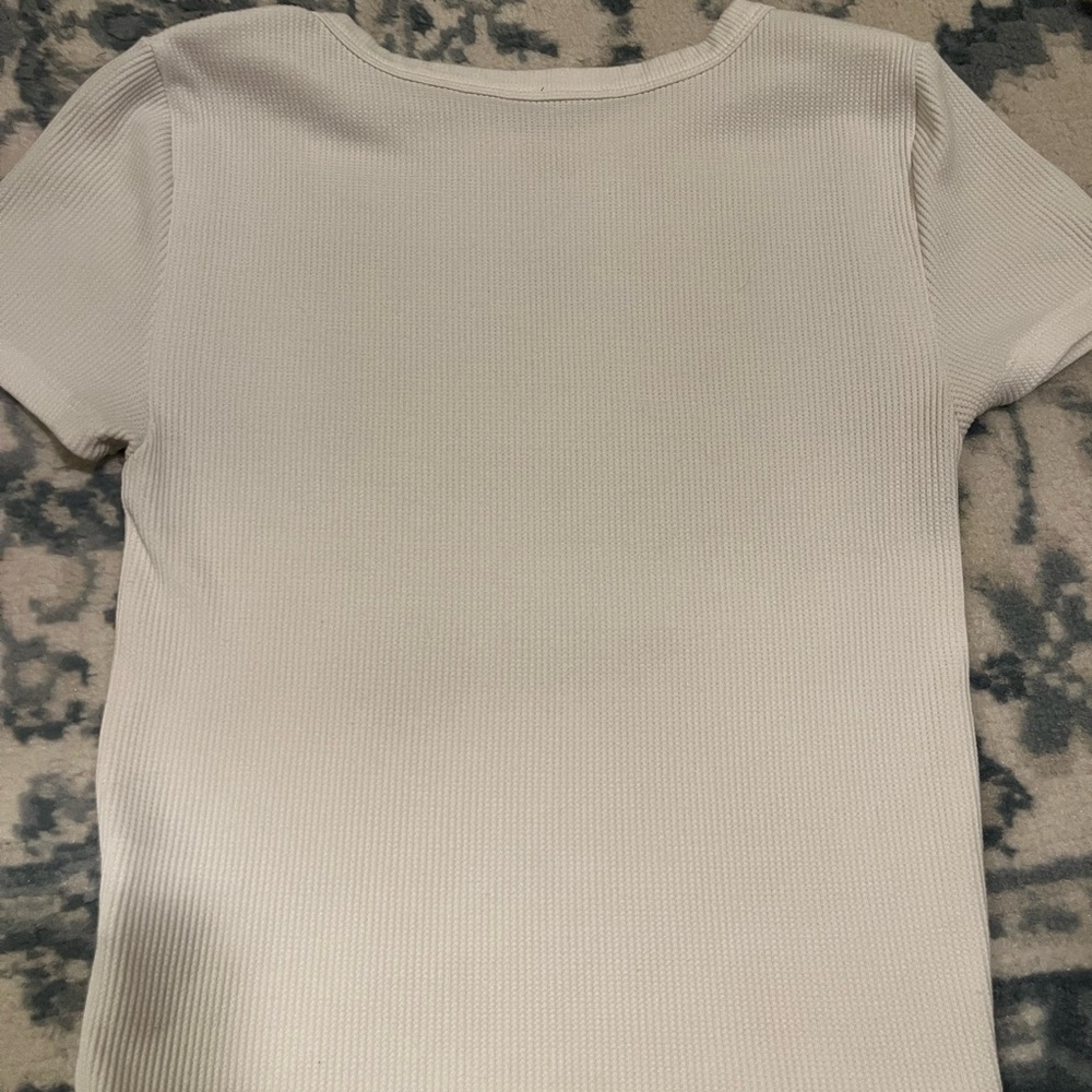 American eagle white short sleeve
